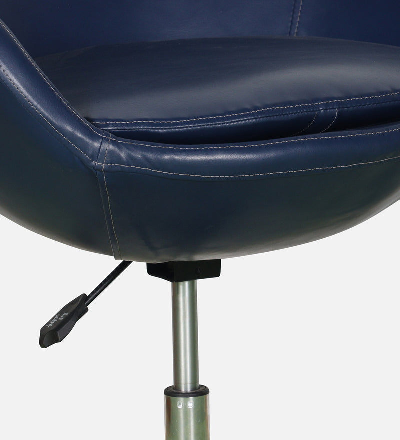 Urban Nest Lounge Chair in Blue Color